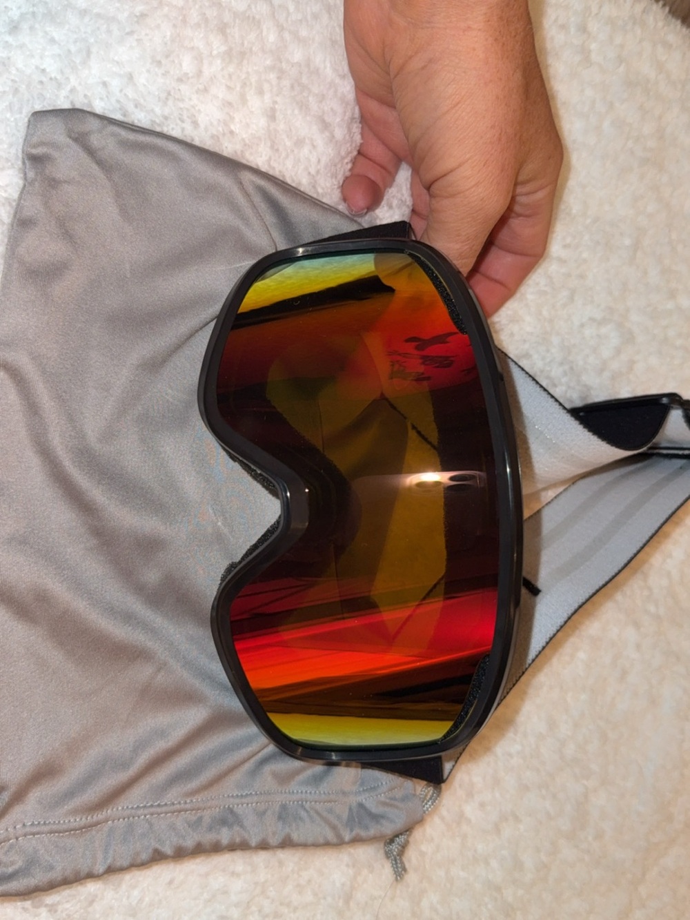 SMITH Black Goggles with Red Mirrored Lens